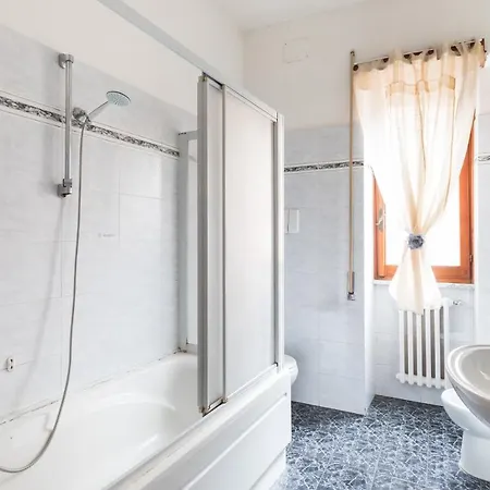 Bed & Breakfast Chez Toi Al 79 *